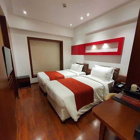 Hotel Mbc Citadel ナーシク エクステリア 写真